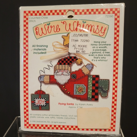 Wire Whimsy "Flying Santa" Christmas Counted Cross Stitch Kit - Picture 1 of 2